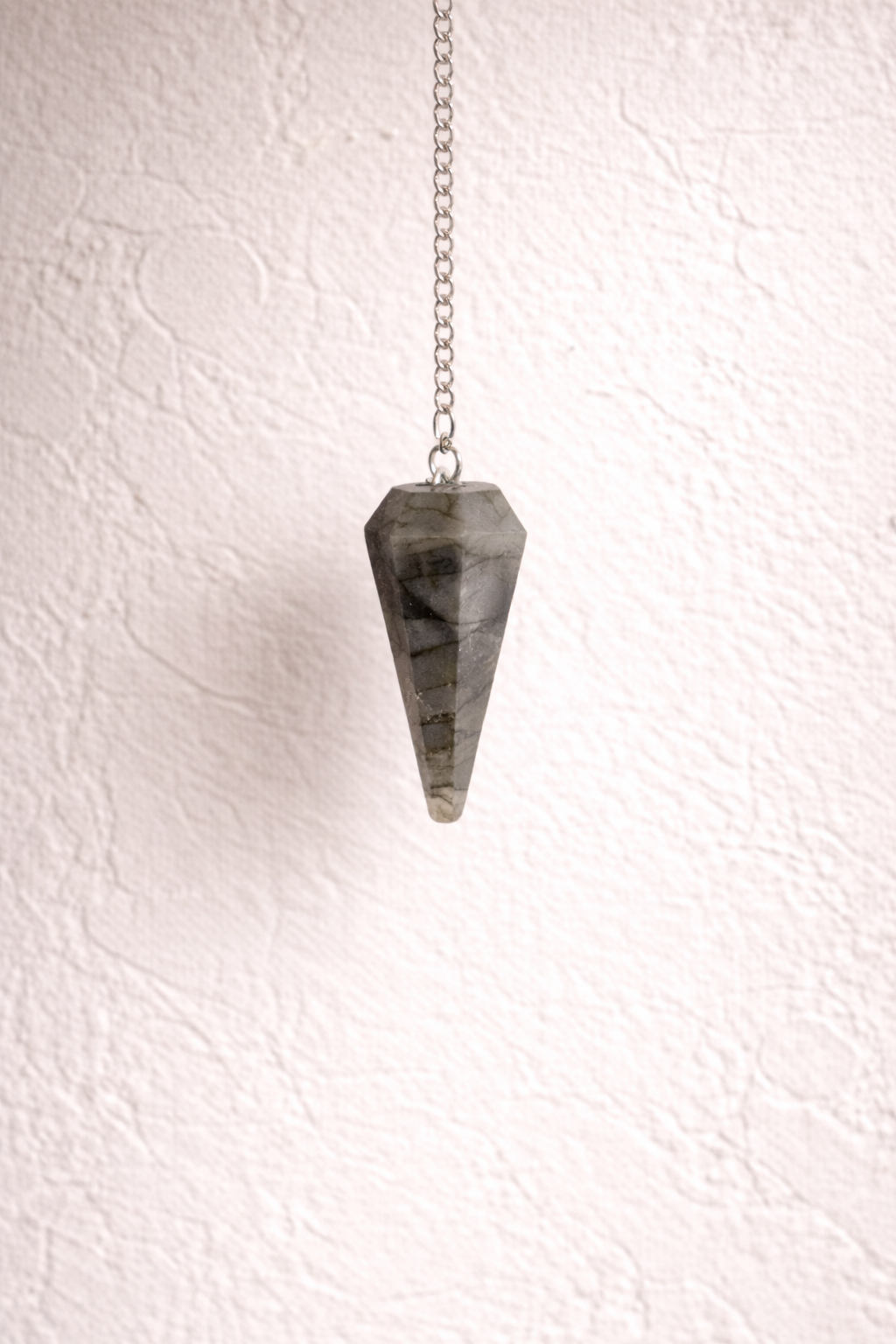 Pendule conique en labradorite