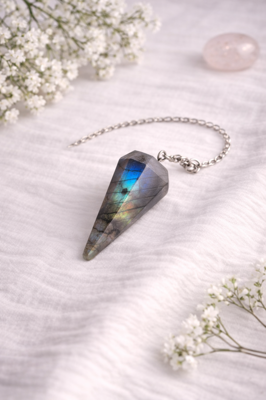 Pendule conique en labradorite