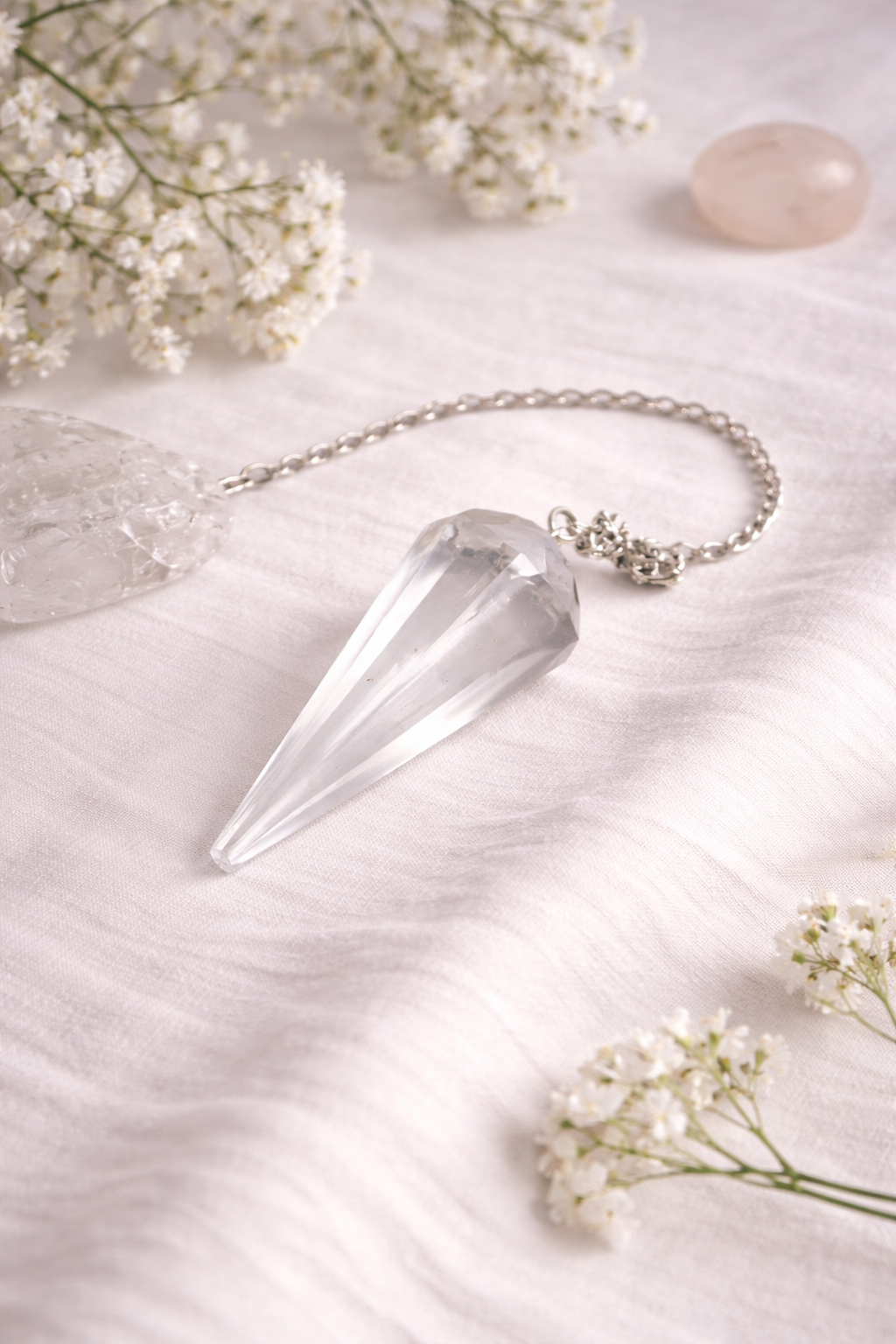 Pendule conique en cristal de roche