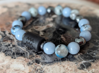 Bracelet Astrologique Les Gemmes d’Astra – Signe & packaging au choix