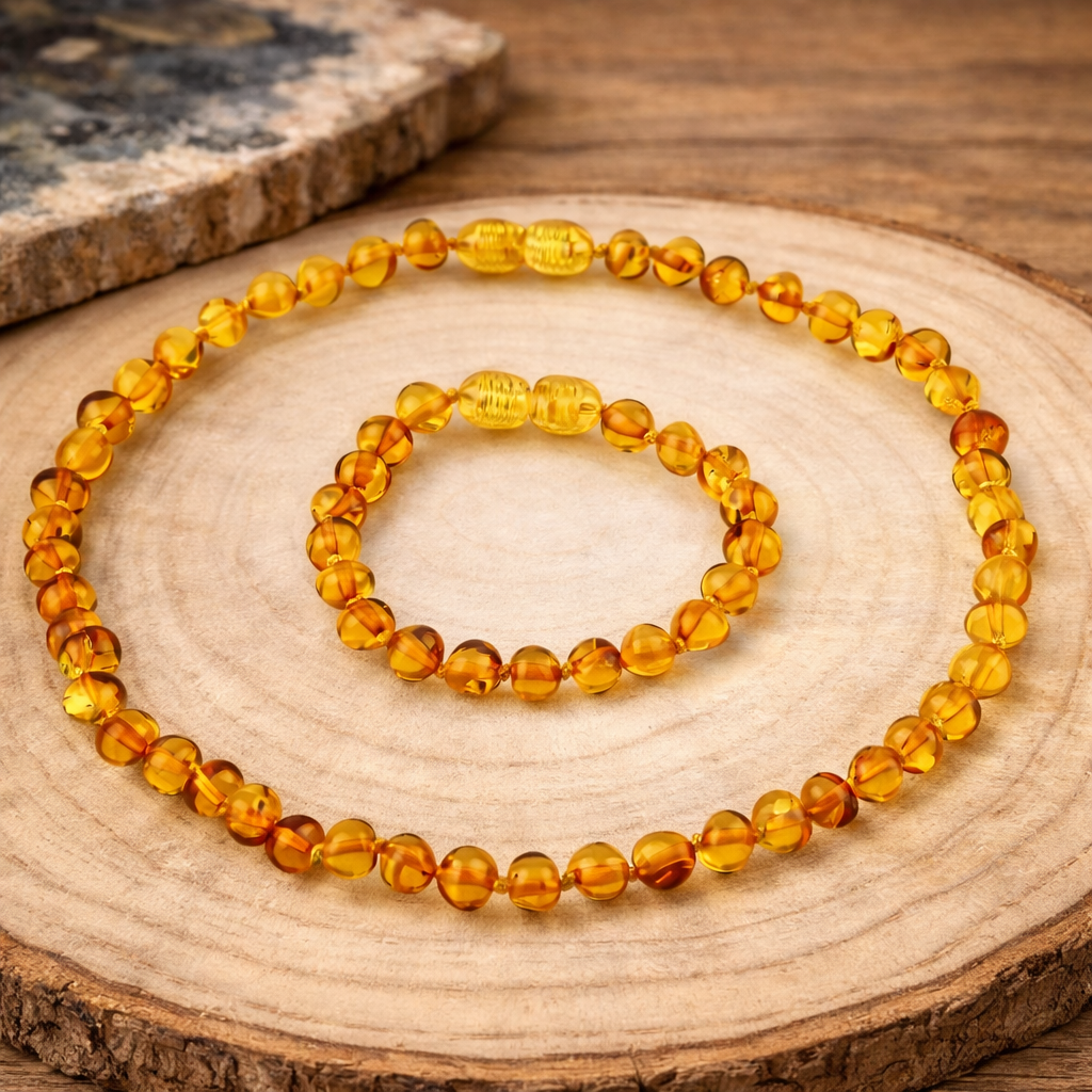 Coffret bébé - parure en ambre véritable - collier + bracelet - modèle 002N