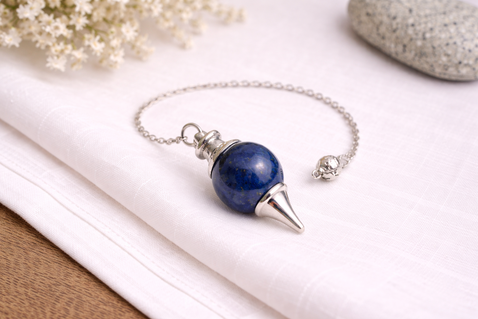 Pendule sphérique en lapis lazuli