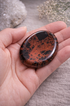 Pierre de pouce en Obsidienne acajou