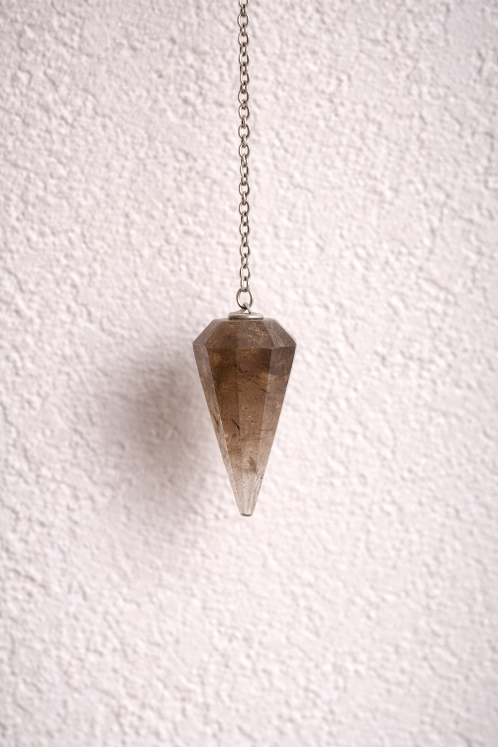 Pendule conique en quartz fumé